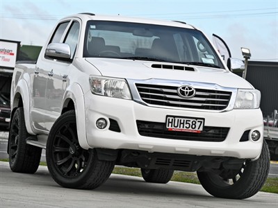 2014 Toyota Hilux - Thumbnail