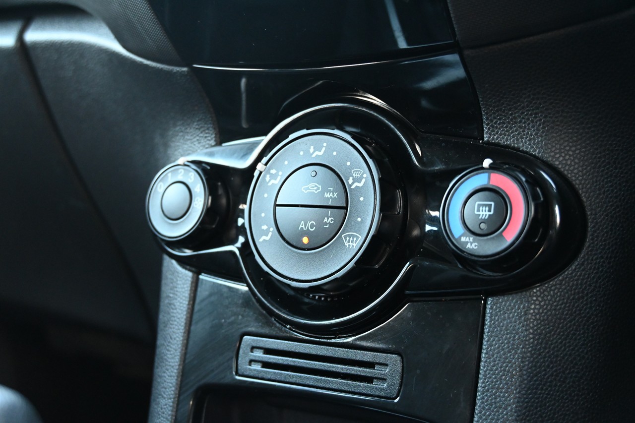 2017 Ford Fiesta