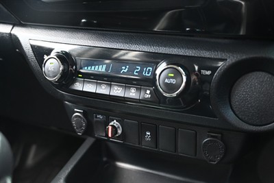2016 Toyota Hilux - Thumbnail