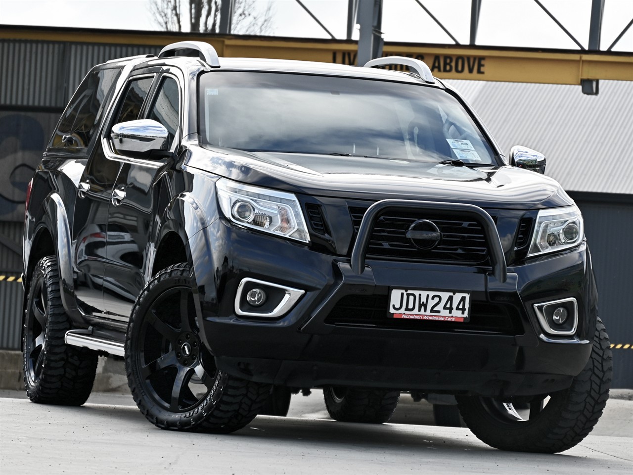 2015 Nissan Navara