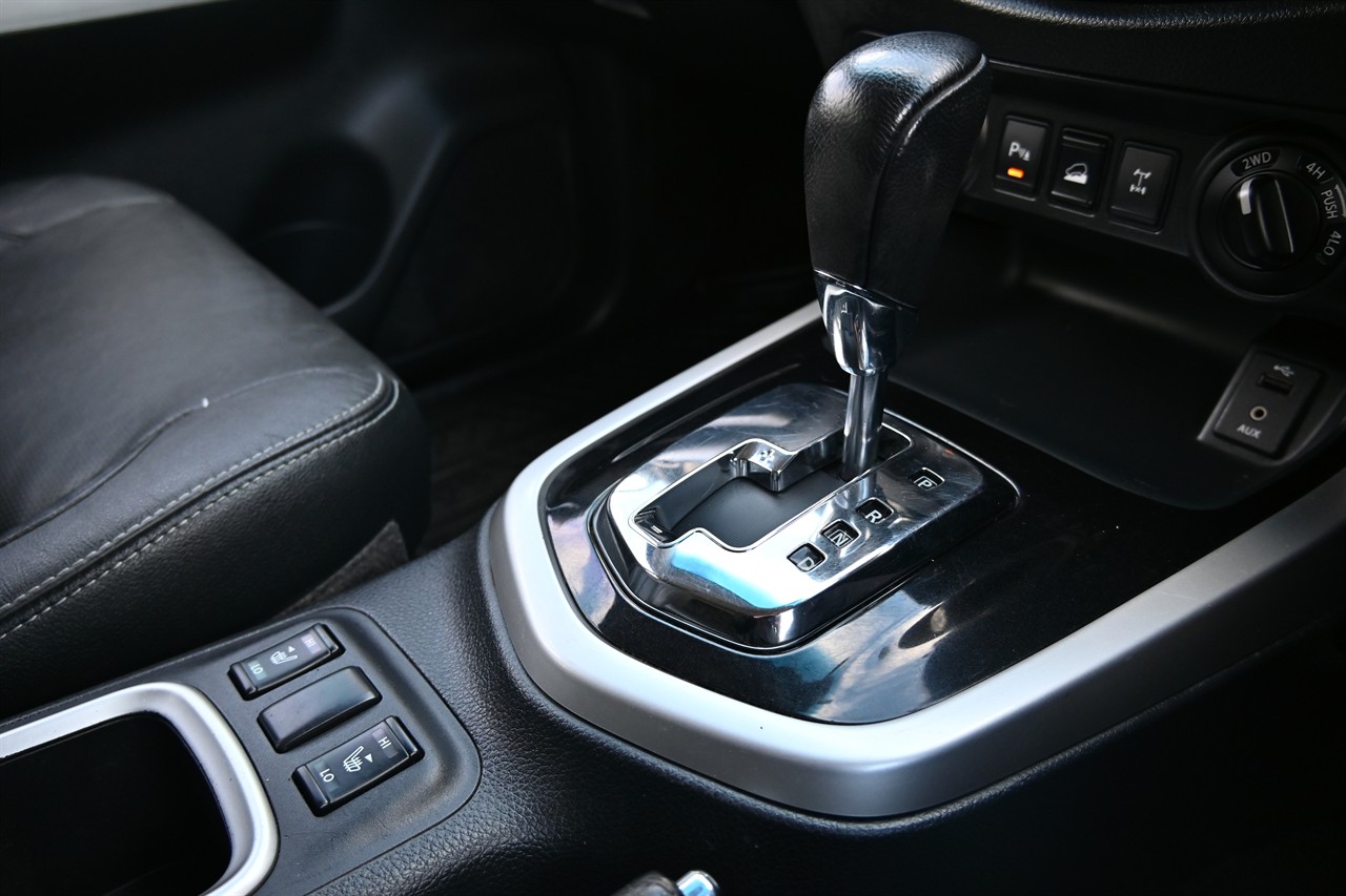 2015 Nissan Navara