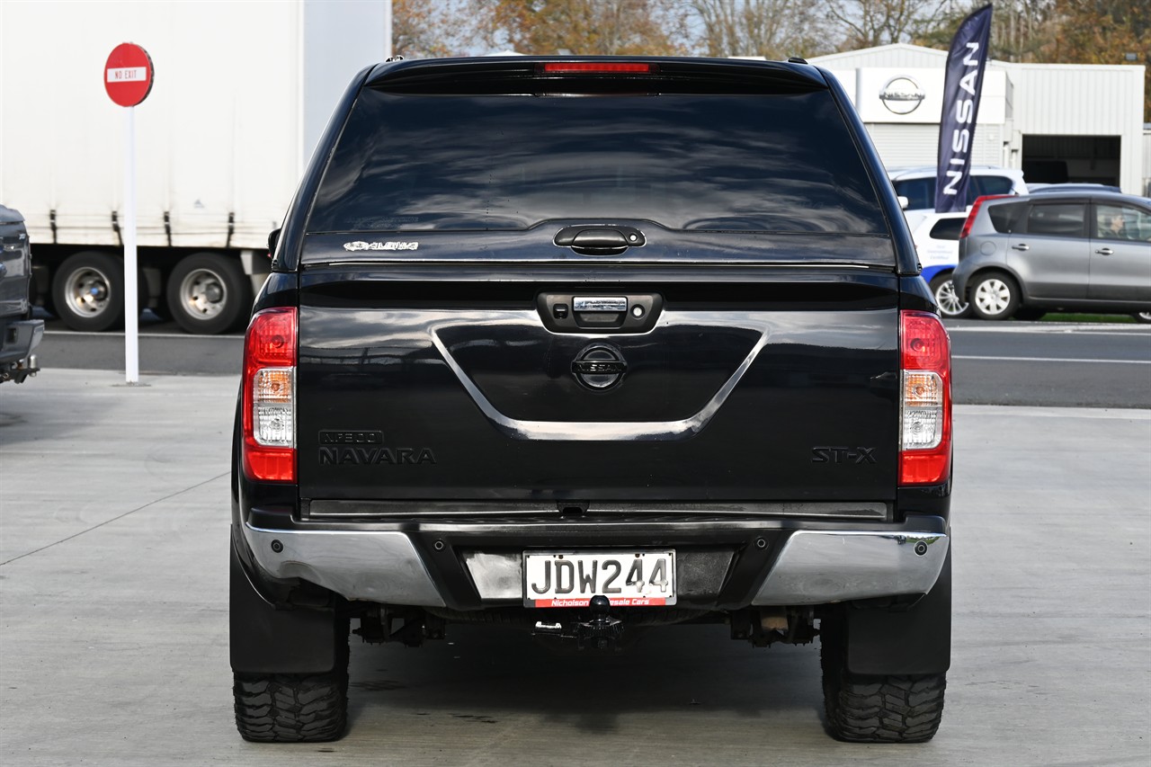 2015 Nissan Navara