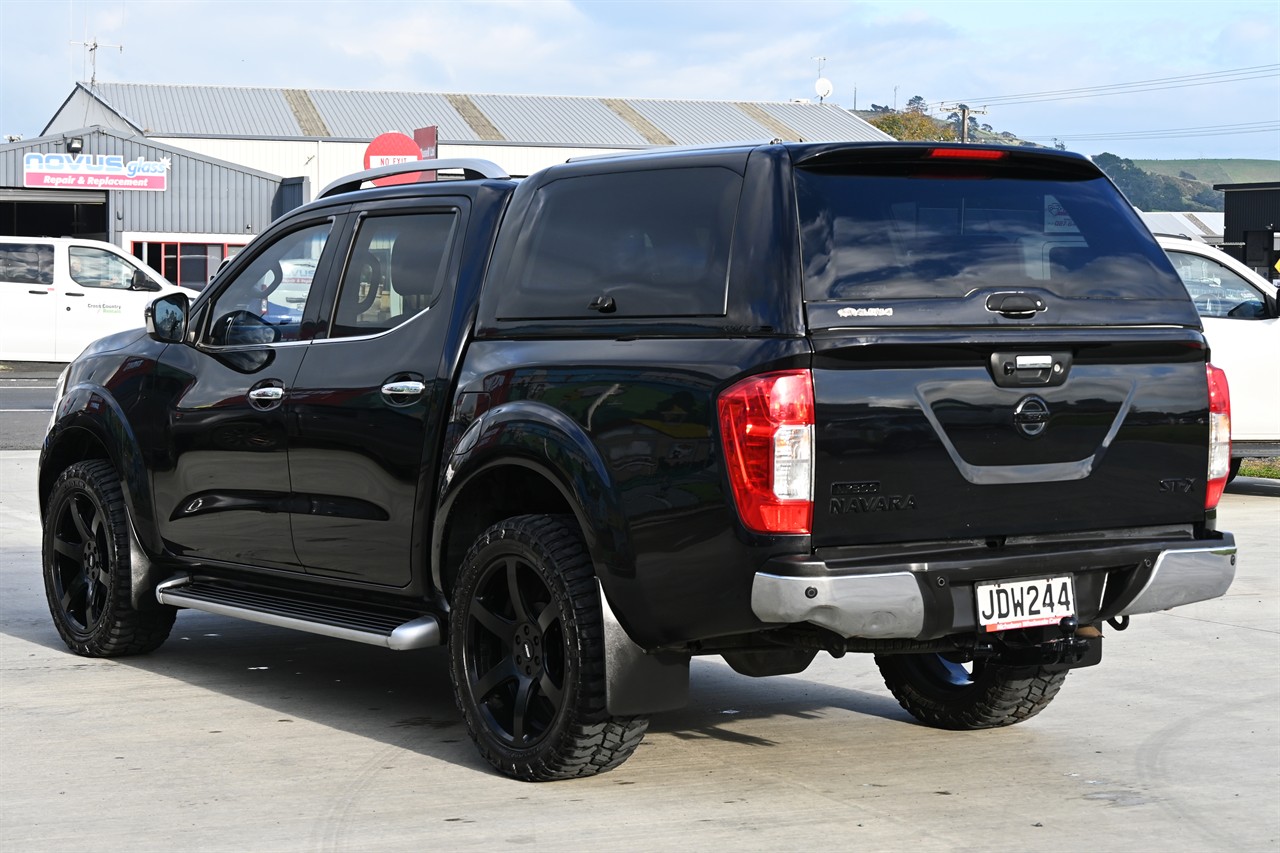 2015 Nissan Navara