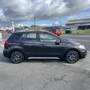 2015 Suzuki Sx4 - Thumbnail