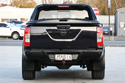 2016 Nissan Navara - Thumbnail