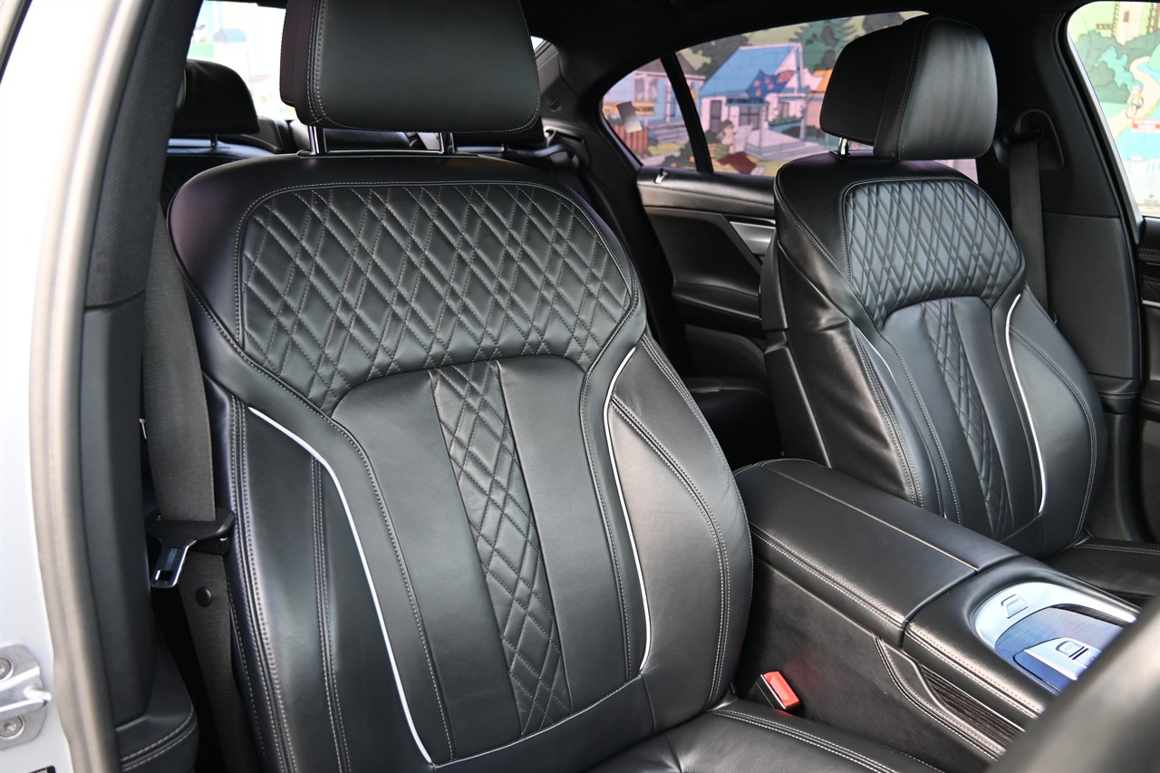 2018 BMW 740D