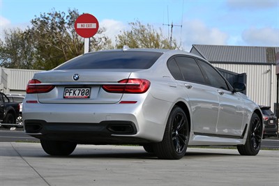 2018 BMW 740D - Thumbnail