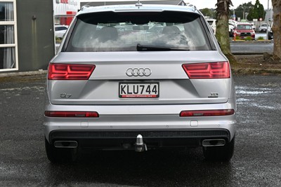 2017 Audi Q7 - Thumbnail