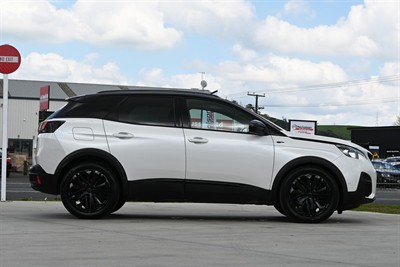 2018 Peugeot 3008 - Thumbnail