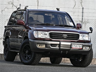 1998 Toyota Landcruiser - Thumbnail