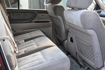 1998 Toyota Landcruiser - Thumbnail