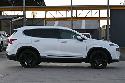 2021 Hyundai Santa Fe - Thumbnail