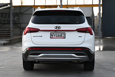 2021 Hyundai Santa Fe - Thumbnail