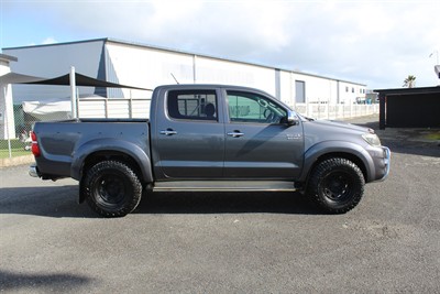 2013 Toyota Hilux - Thumbnail