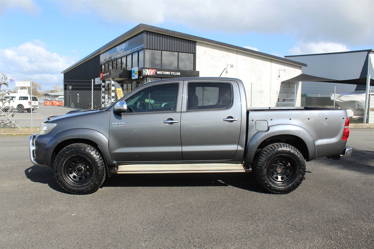 2013 Toyota Hilux
