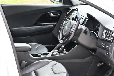 2018 Kia Niro - Thumbnail