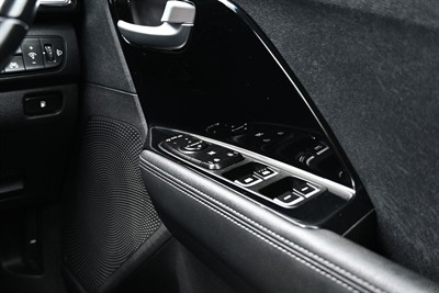 2018 Kia Niro - Thumbnail