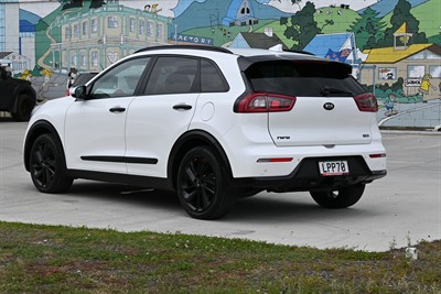 2018 Kia Niro - Thumbnail