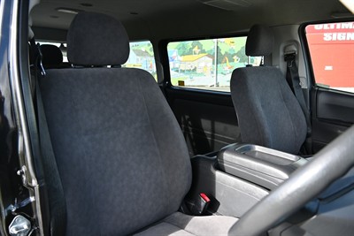 2012 Toyota Hiace - Thumbnail