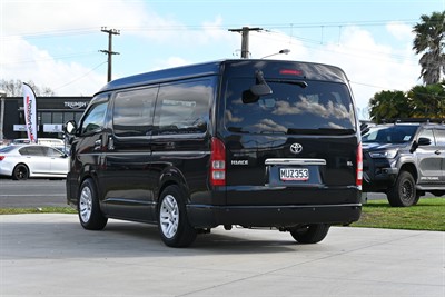 2012 Toyota Hiace - Thumbnail