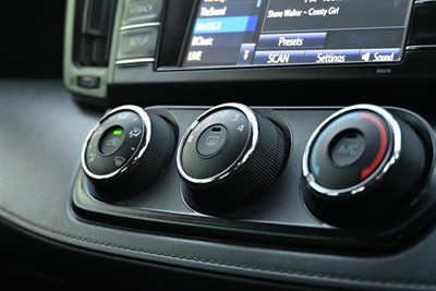 2016 Toyota Rav4 - Thumbnail