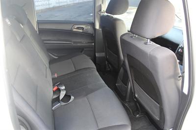 2014 Ssangyong Actyon Sport - Thumbnail