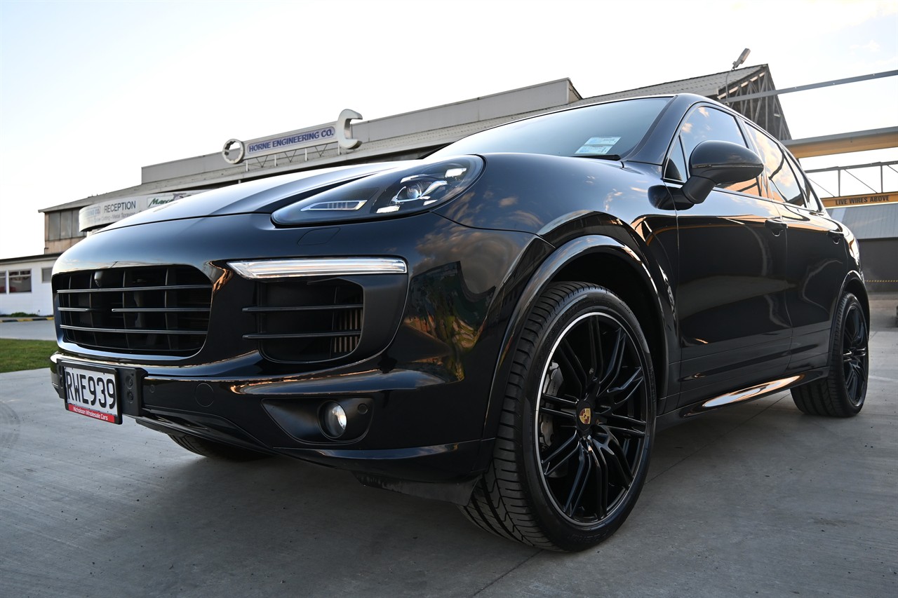2016 Porsche Cayenne
