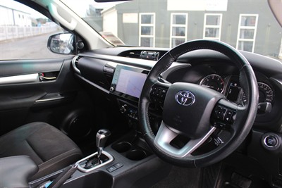 2020 Toyota Hilux - Thumbnail