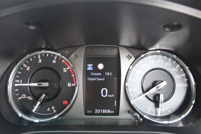 2020 Toyota Hilux - Thumbnail