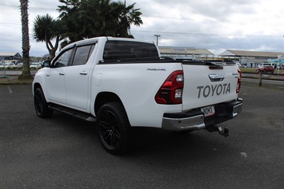 2020 Toyota Hilux - Thumbnail