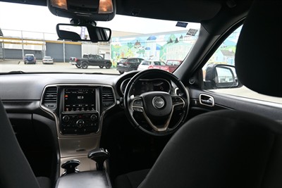 2014 Jeep Grand Cherokee - Thumbnail