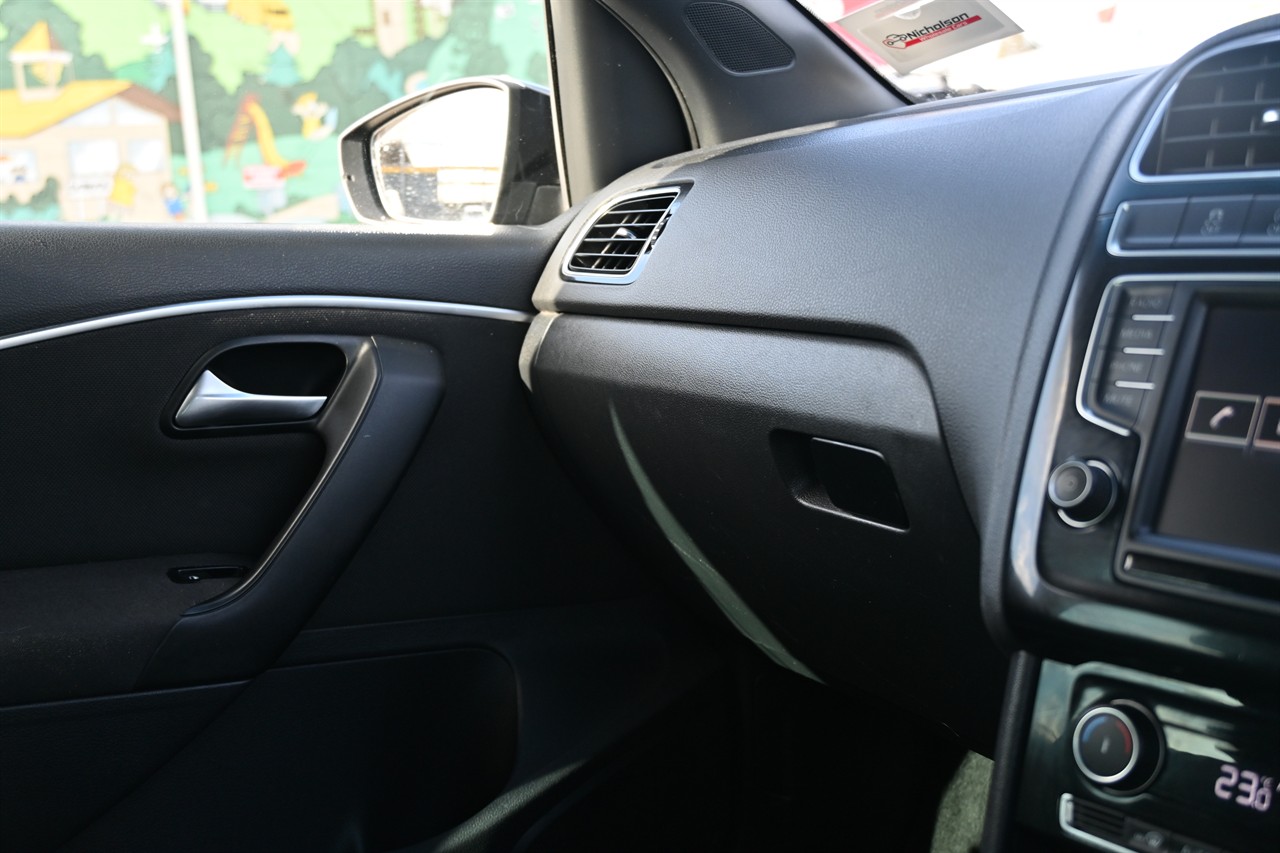 2015 Volkswagen Polo