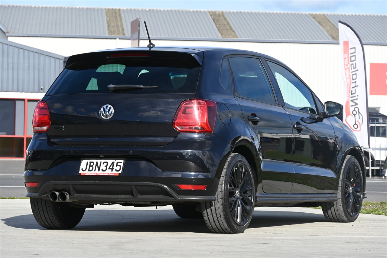 2015 Volkswagen Polo