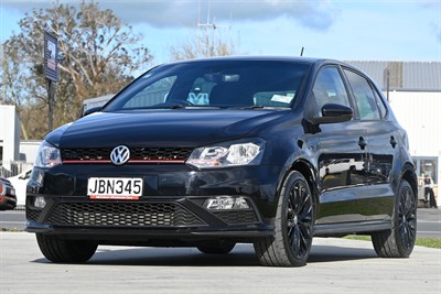 2015 Volkswagen Polo - Thumbnail