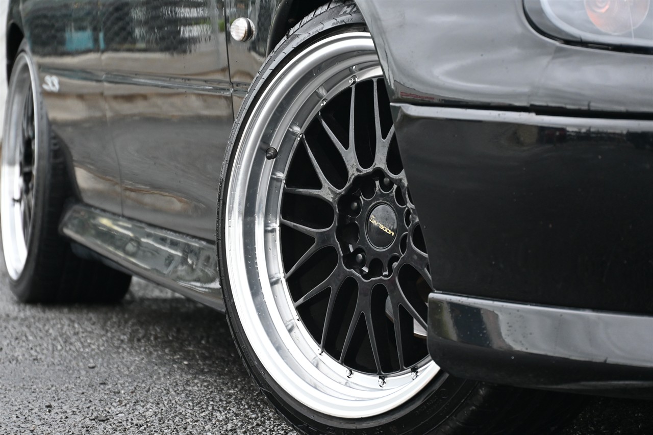 2001 Holden Commodore