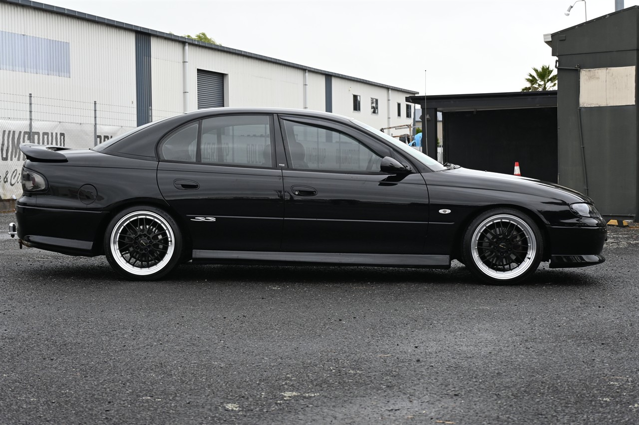 2001 Holden Commodore