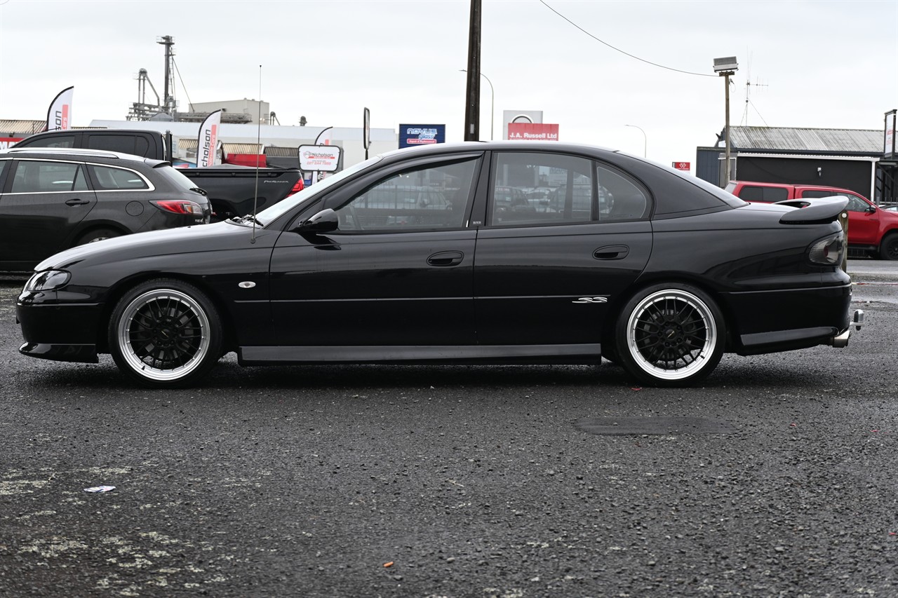 2001 Holden Commodore