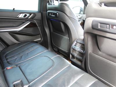 2019 BMW X5 - Thumbnail