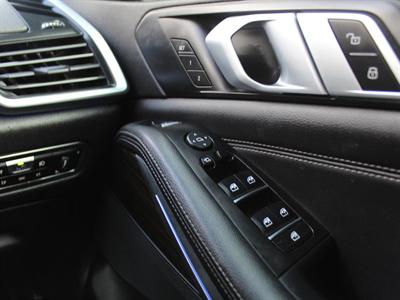 2019 BMW X5 - Thumbnail