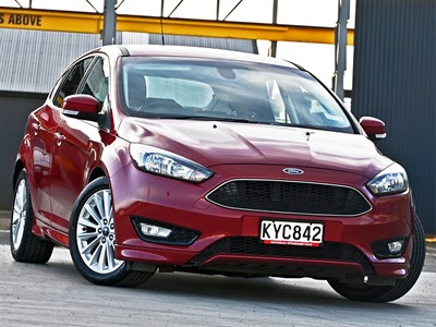 2017 Ford Focus - Thumbnail