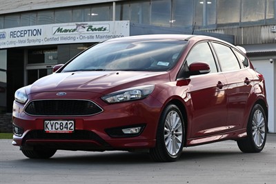 2017 Ford Focus - Thumbnail