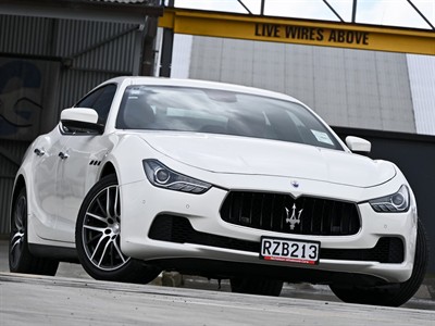 2016 Maserati Ghibli