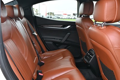 2016 Maserati Ghibli - Thumbnail