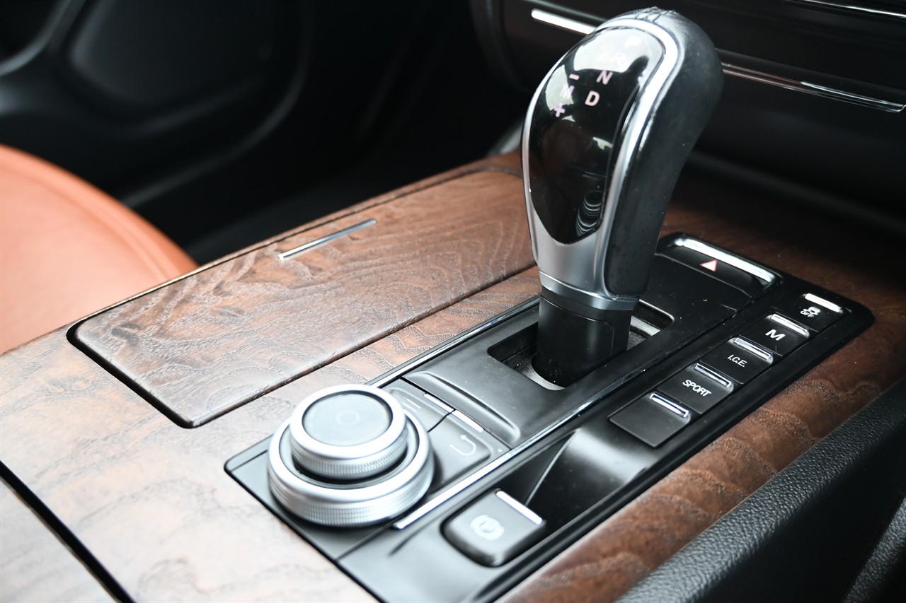 2016 Maserati Ghibli