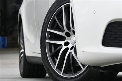 2016 Maserati Ghibli - Thumbnail