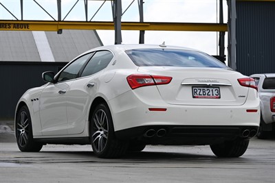 2016 Maserati Ghibli - Thumbnail