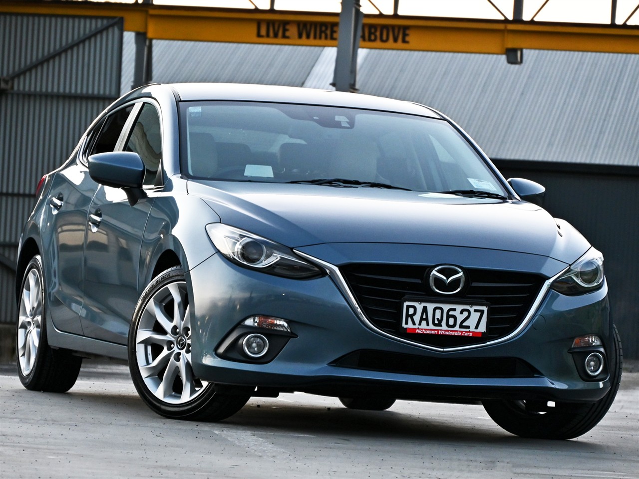 2013 Mazda Axela
