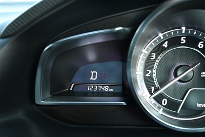 2013 Mazda Axela - Thumbnail