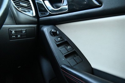 2013 Mazda Axela - Thumbnail