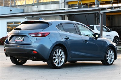 2013 Mazda Axela - Thumbnail